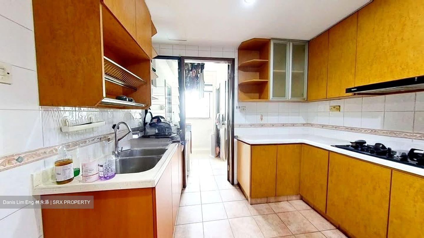 Eastvale (D18), Condominium #589367451